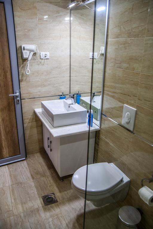 Apartments Croma ウルツィニ エクステリア 写真